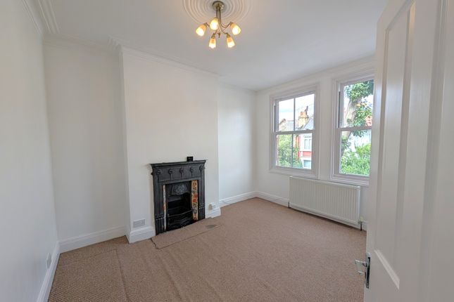 228a, Chapter Road, London photo 4