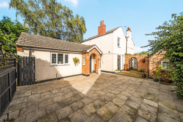 NORTHCROFT FARM, WEST END ROAD, Doncaster photo 2