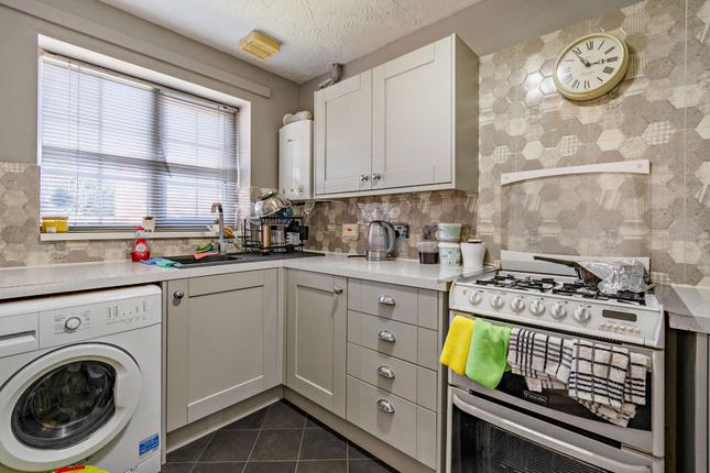 30, Basalt Close, Walsall photo 4