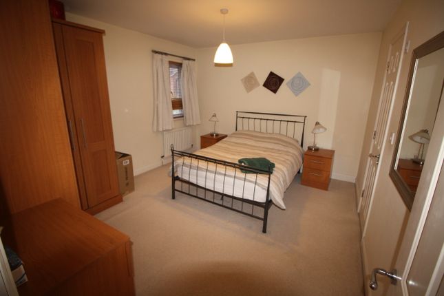 31, Marina Way, Abingdon photo 4