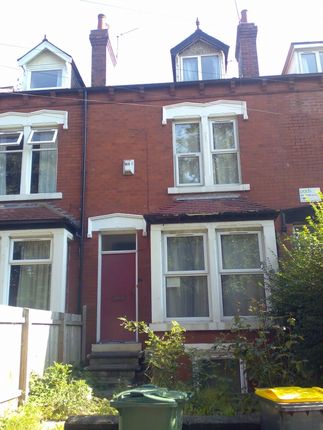 Terraced house to rent in Langdale Terrace, Headingley, Leeds