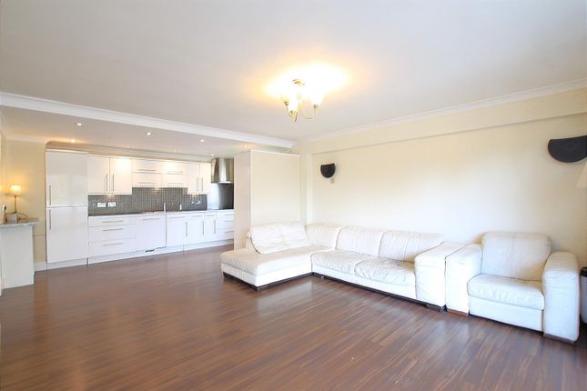 Thumbnail Flat to rent in Westbourne, Wheatlands, Hounslow