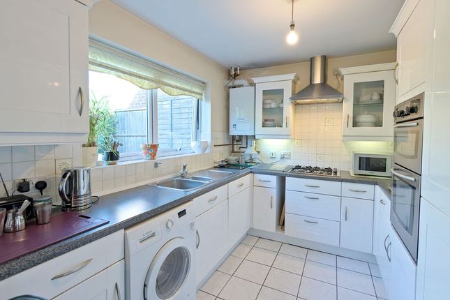 55, Darlands Drive, Barnet photo 5