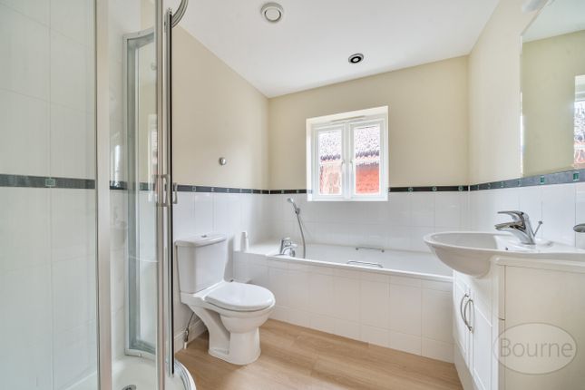 6, Kirtle Drive, Alton photo 5