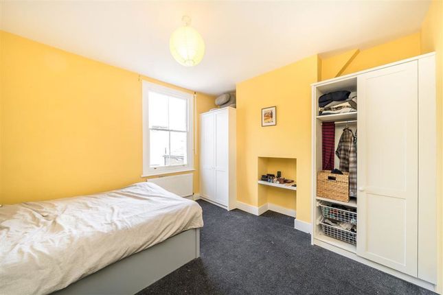 58, Edric Road, London photo 5