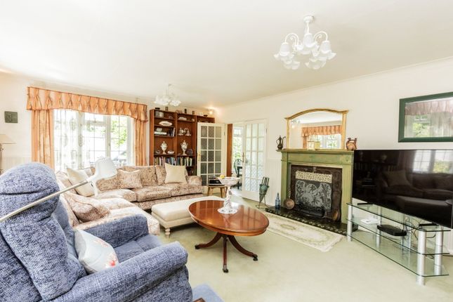 Roseneath, Burgh Hill, Etchingham photo 3