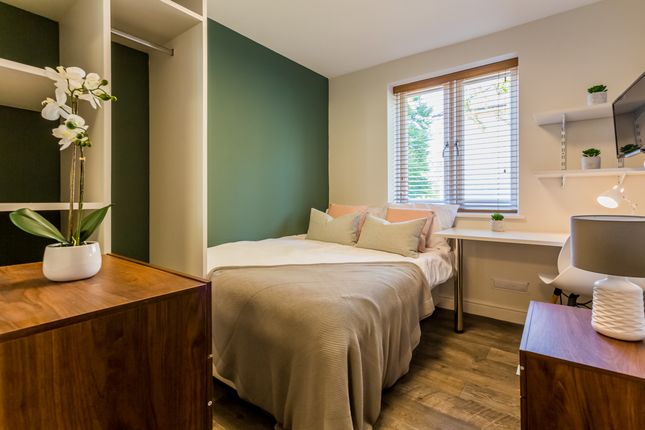 St Hilds Flat 1 Bedroom 1