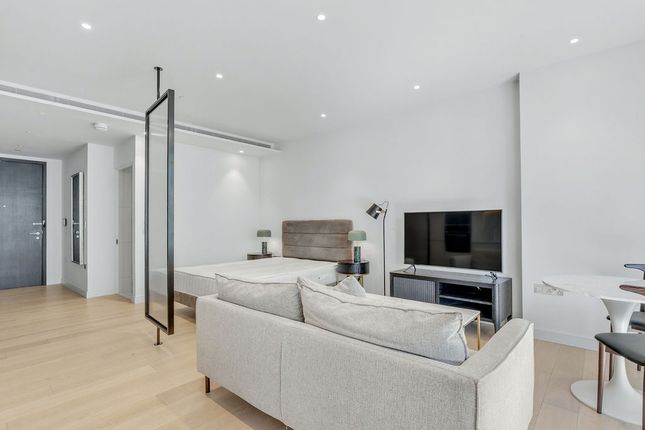 8 Water Street, Vertus, London photo 5