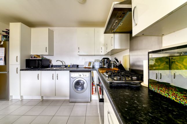 Flat 5, Oakfield Road, Bourchier House, Croydon photo 3
