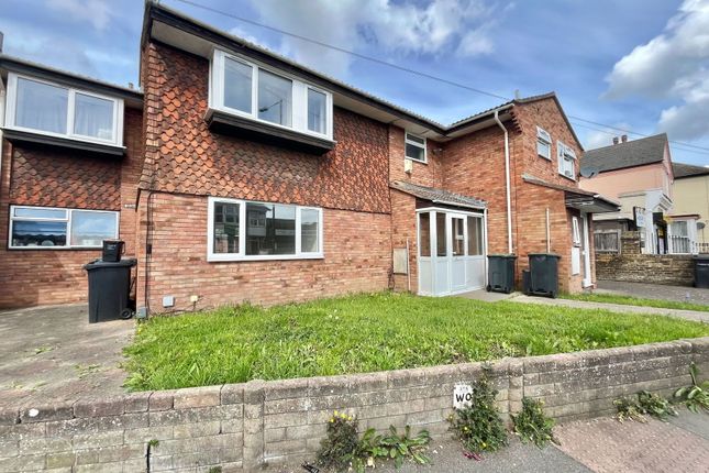 Thumbnail Terraced house to rent in Singlewell Road, Gravesend