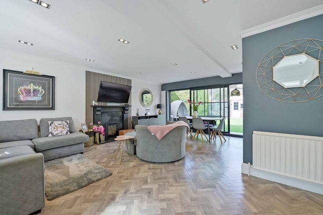 12, Hearne Drive, Maidenhead photo 2
