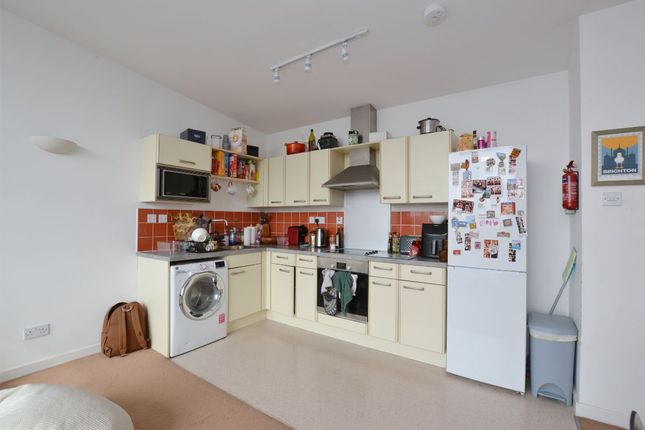 Flat 24, 18 Foregate Street, Worcester photo 2