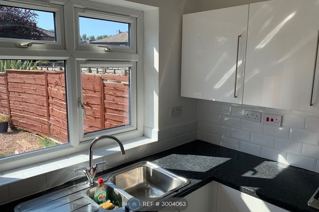 Athol Street, Stockport photo 5