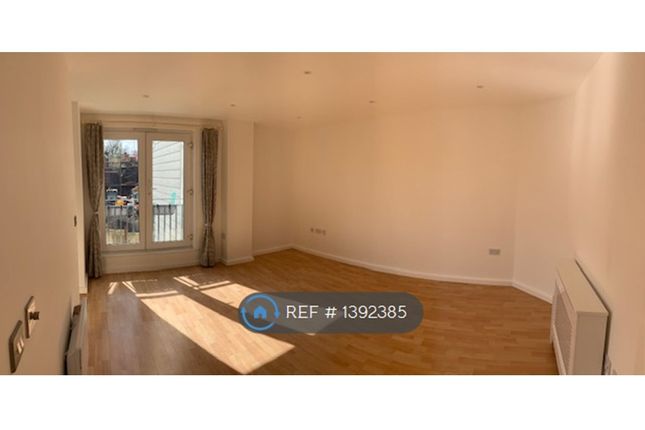 Thumbnail Flat to rent in Hildenbrook House, Tonbridge