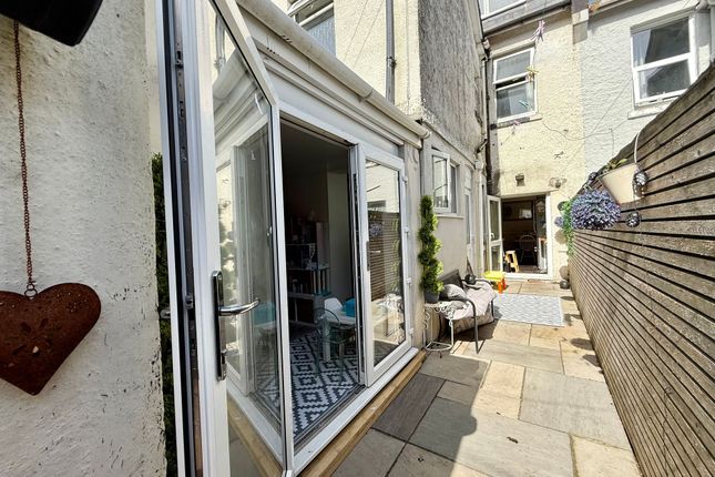 273 Babbacombe Road, Torquay photo 2