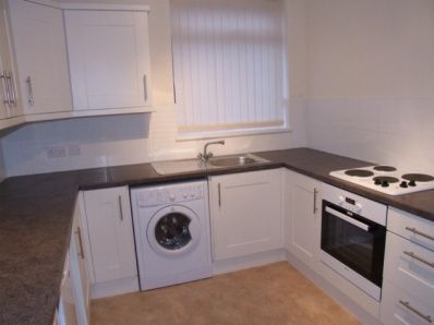 Thumbnail Flat to rent in Meadow Road, Beeston, Nottingham