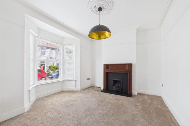 12, Balmoral Road, Wallasey photo 2