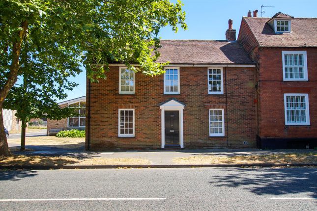 Thumbnail Semi-detached house to rent in St. Pancras, Chichester