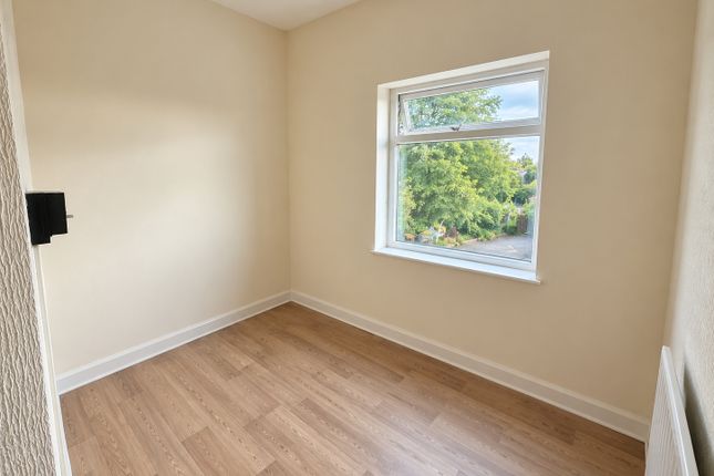 Room 2, 9, Ivy Hill, Derriaghy photo 2