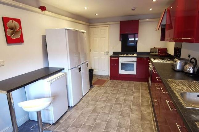 Room 8, 36-38 Lambton Street,, Hull photo 5