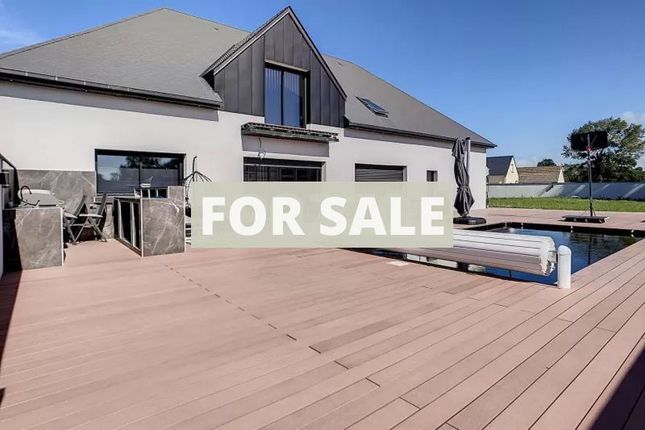 Detached house for sale in Coudeville-Sur-Mer, Basse-Normandie, 50290, France