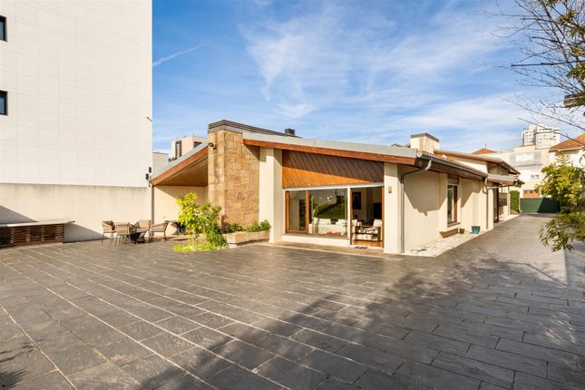 Detached house for sale in Porto, Ramalde, Portugal, Porto, Pt
