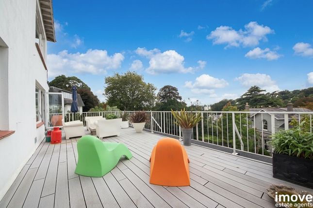 1 Wellswood Heights, Torquay photo 4