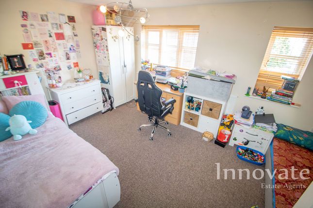 41, Cardinal Close, Birmingham photo 4