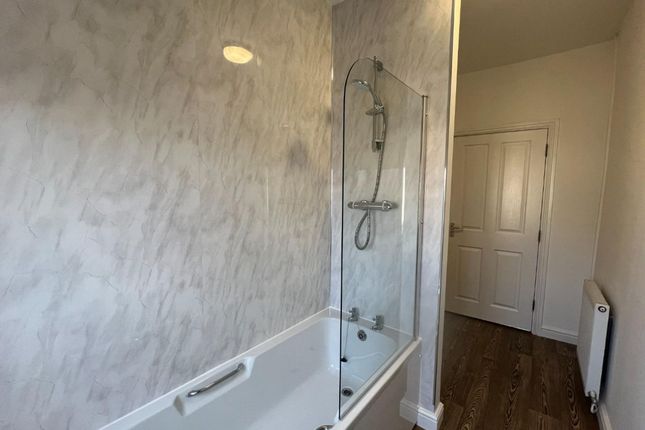 Flat 1, Kinver, Trellewelyn Road, Rhyl, Rhyl photo 3