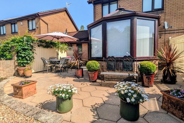 6 Riverside Park, Merthyr Tydfil photo 3