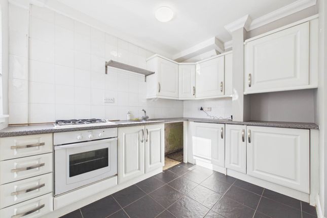 2, Kilburn Grove, Glasgow photo 3