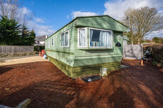 Mobile/park home for sale in Crossgates, Llandrindod Wells