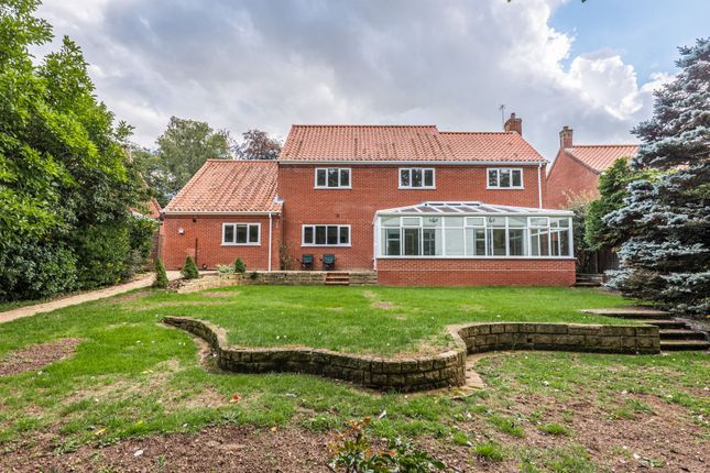 8 Vicarage Meadows, Dereham photo 4