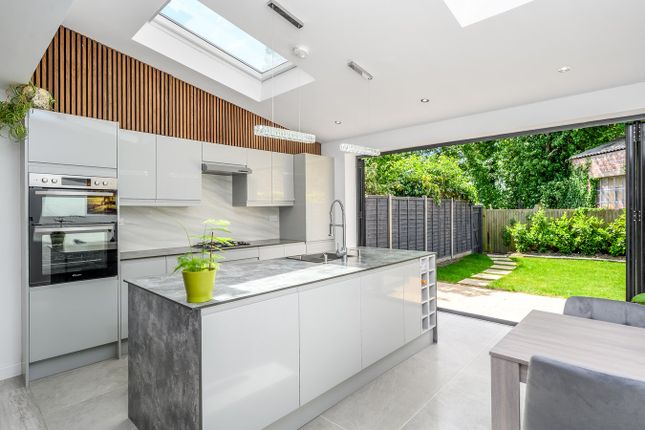 66, Swan Walk, Shepperton photo 2