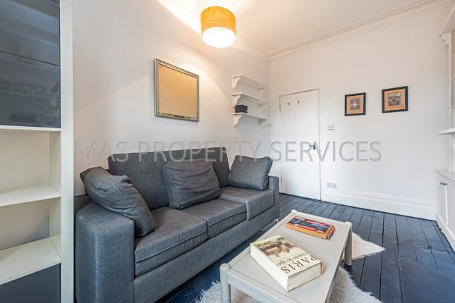 Thumbnail Triplex to rent in Lillie Road, Fulham