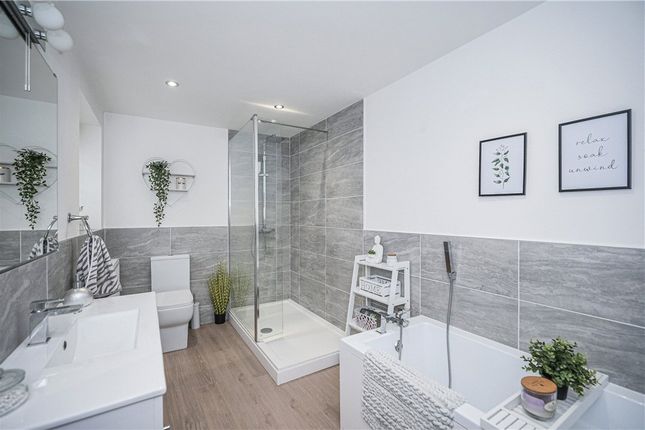 Cottage Bathroom