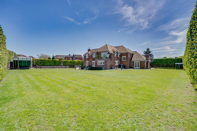 Thumbnail Detached house for sale in Brook Avenue, Warsash, Southampton