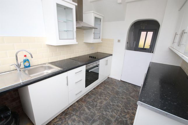 33, Salteye Road, Eccles photo 4