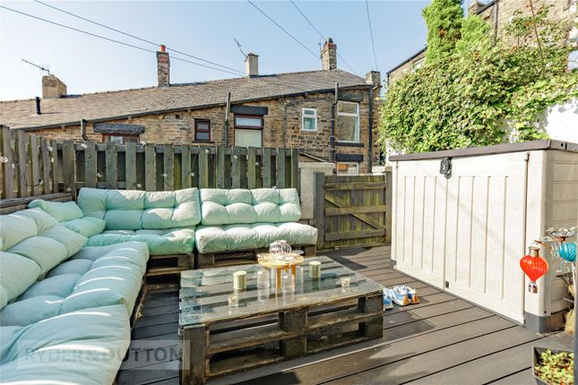 3, Roman Street, Mossley photo 4