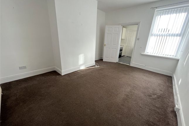 11, Barr House Avenue, Consett photo 2
