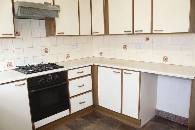 46, Nottingham Road, Alfreton photo 4