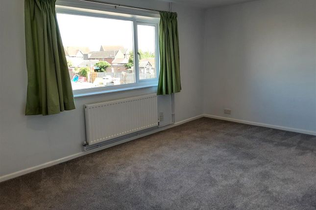 Flat 4, Clare Court, Burghley Street, Bourne photo 3