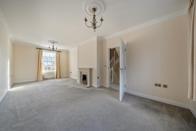 65, Woodlands Crescent, Dorchester photo 3
