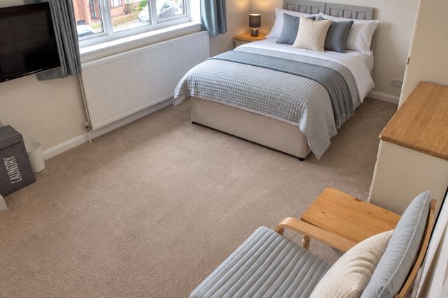 Room 3, 36, Delamere Road, Reading photo 3