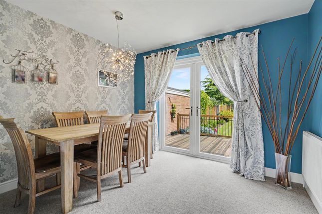 15, Briar Avenue, Nottingham photo 3