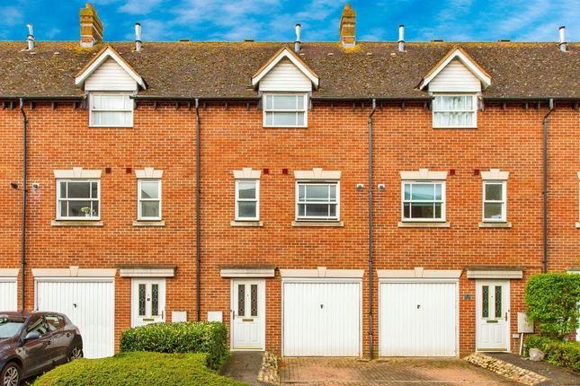 Town house for sale in Broad Street, Great Cambourne, Cambridge