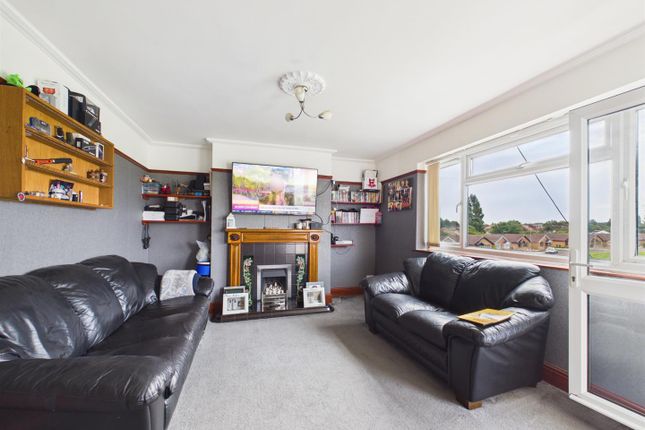 156, Town Meadow Lane, Wirral photo 4