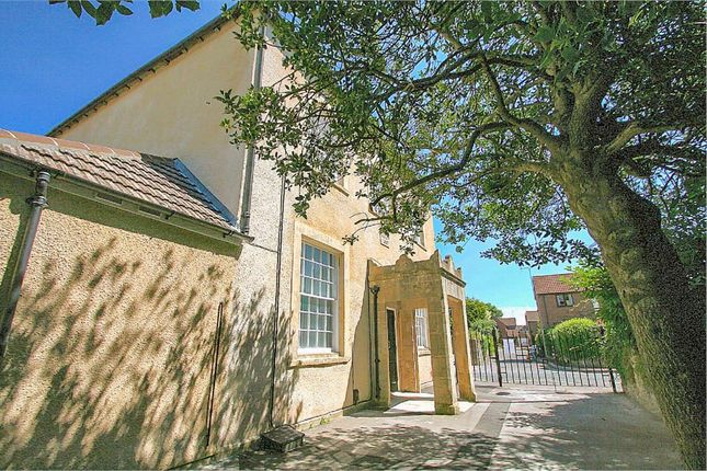 Flat 4, Baptist Chapel Court, Hounds Road, Chipping Sodbury photo 2