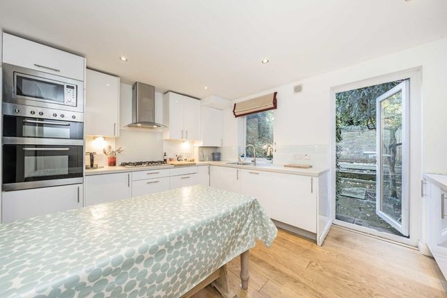 Terraced house for sale in Highbury Station Road, London