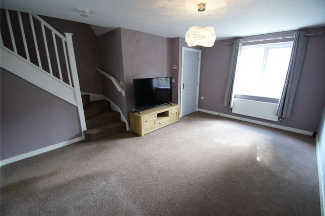 35, Lakeside Boulevard, Staffordshire photo 4